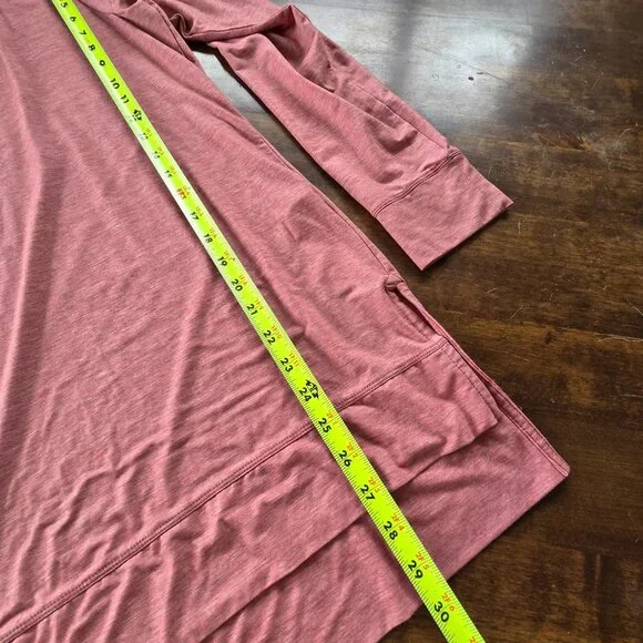 Patagonia Glorya Side Slit Long Sleeve Tunic Top Pink Athleisure Yoga Womens M - Picture 2 of 8